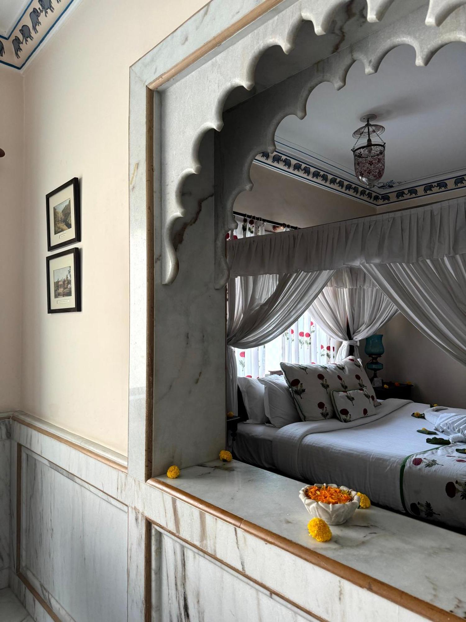 Udai Kothi Hotell Udaipur Exteriör bild