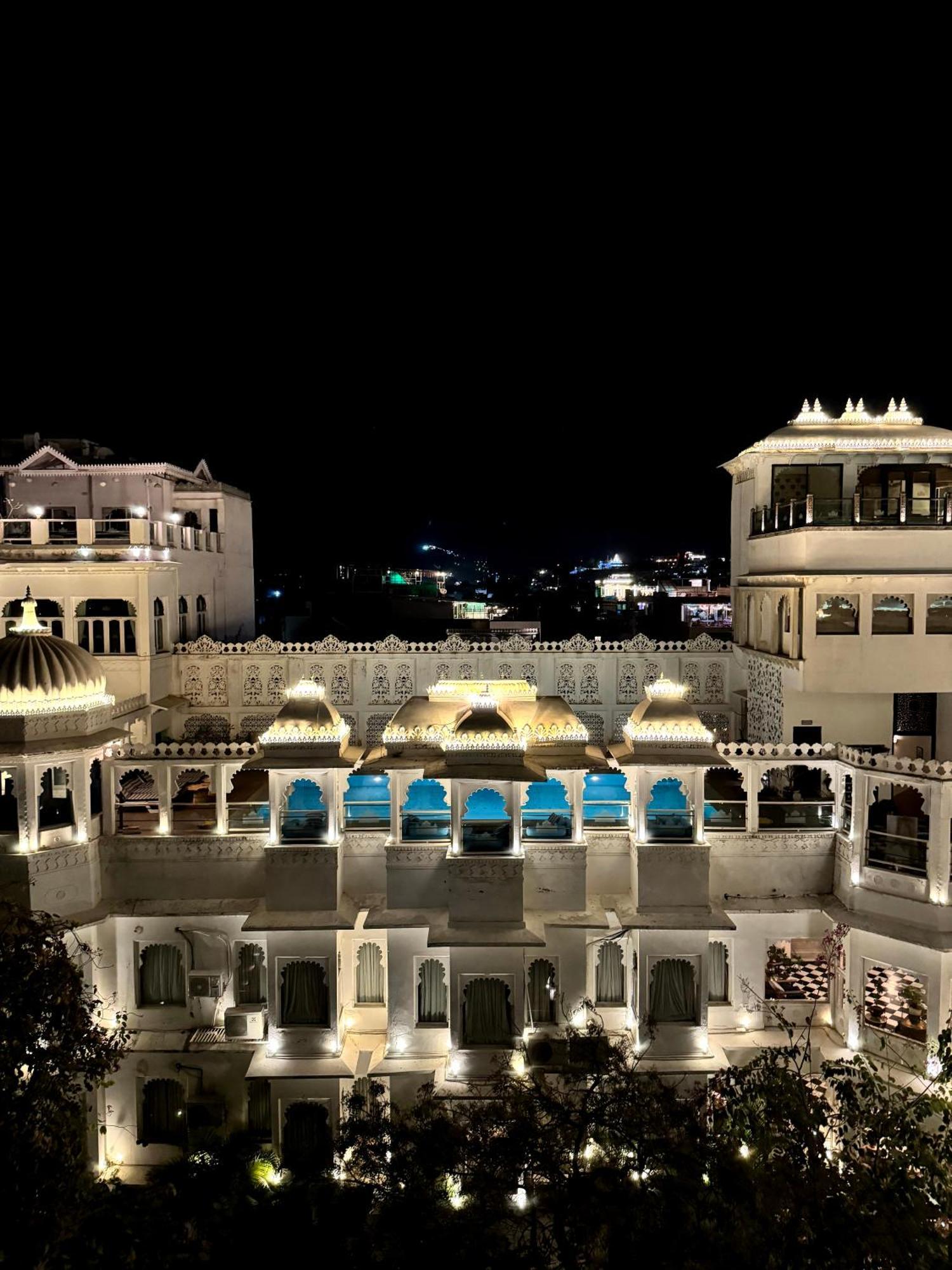 Udai Kothi Hotell Udaipur Exteriör bild