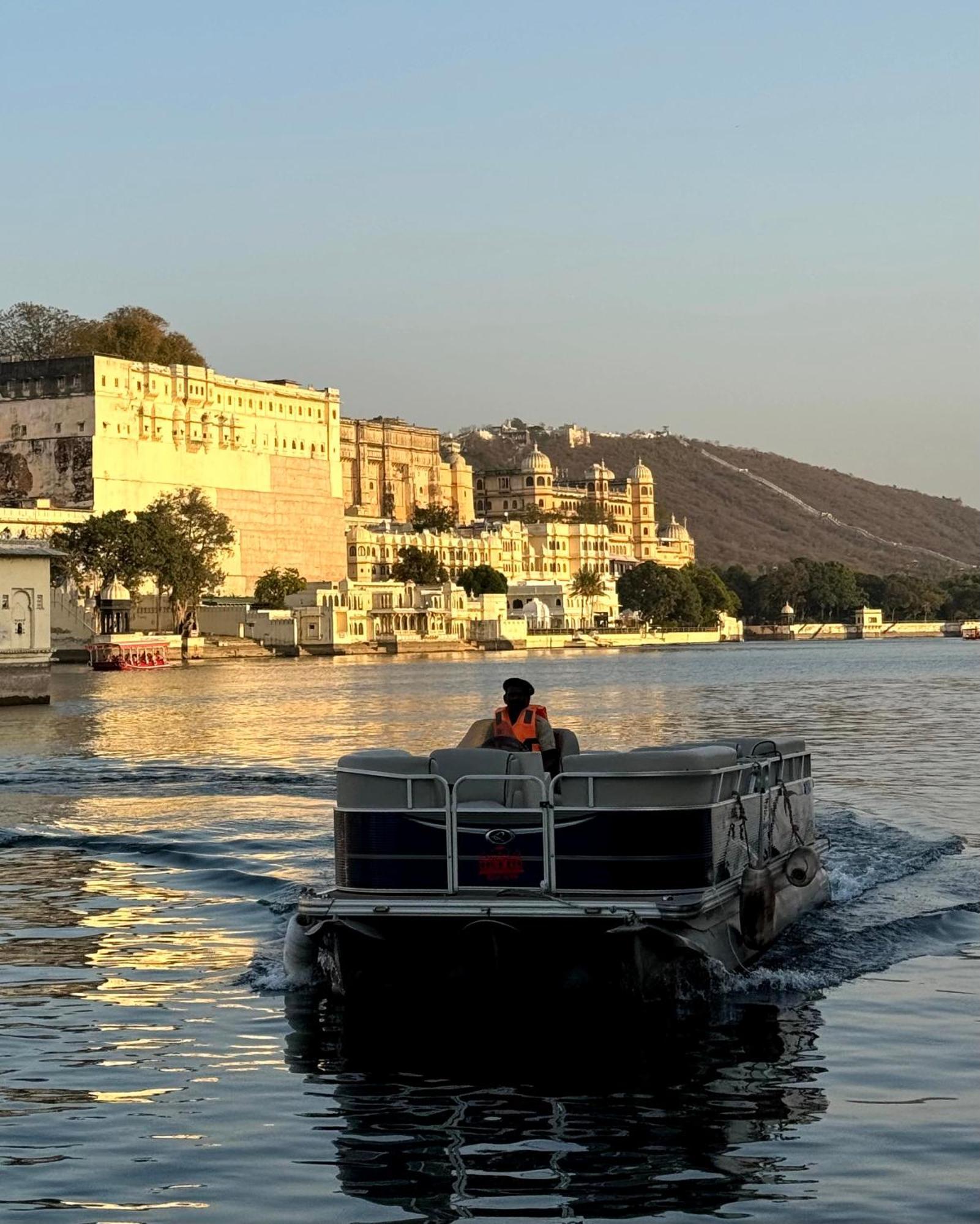 Udai Kothi Hotell Udaipur Exteriör bild