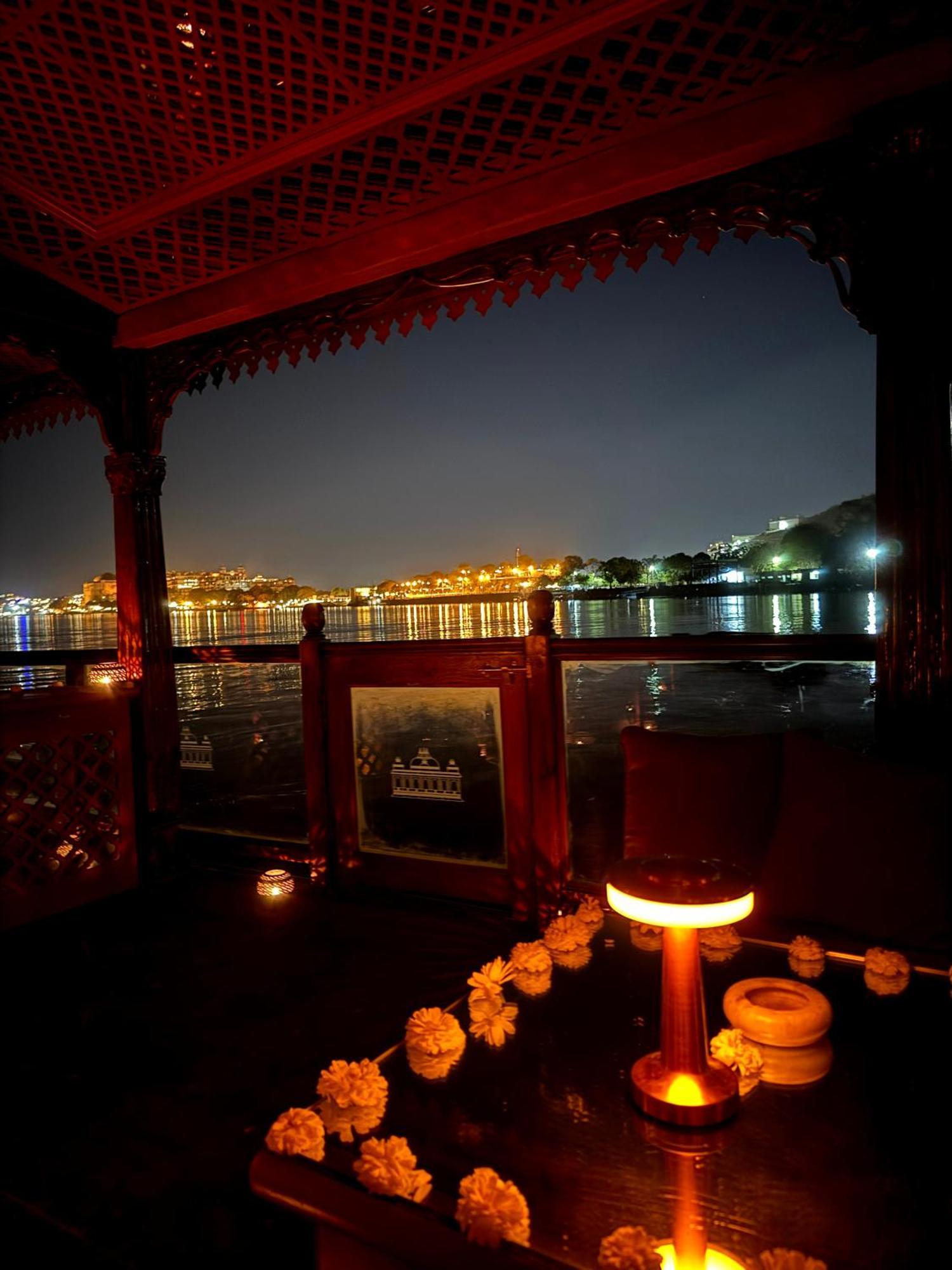 Udai Kothi Hotell Udaipur Exteriör bild