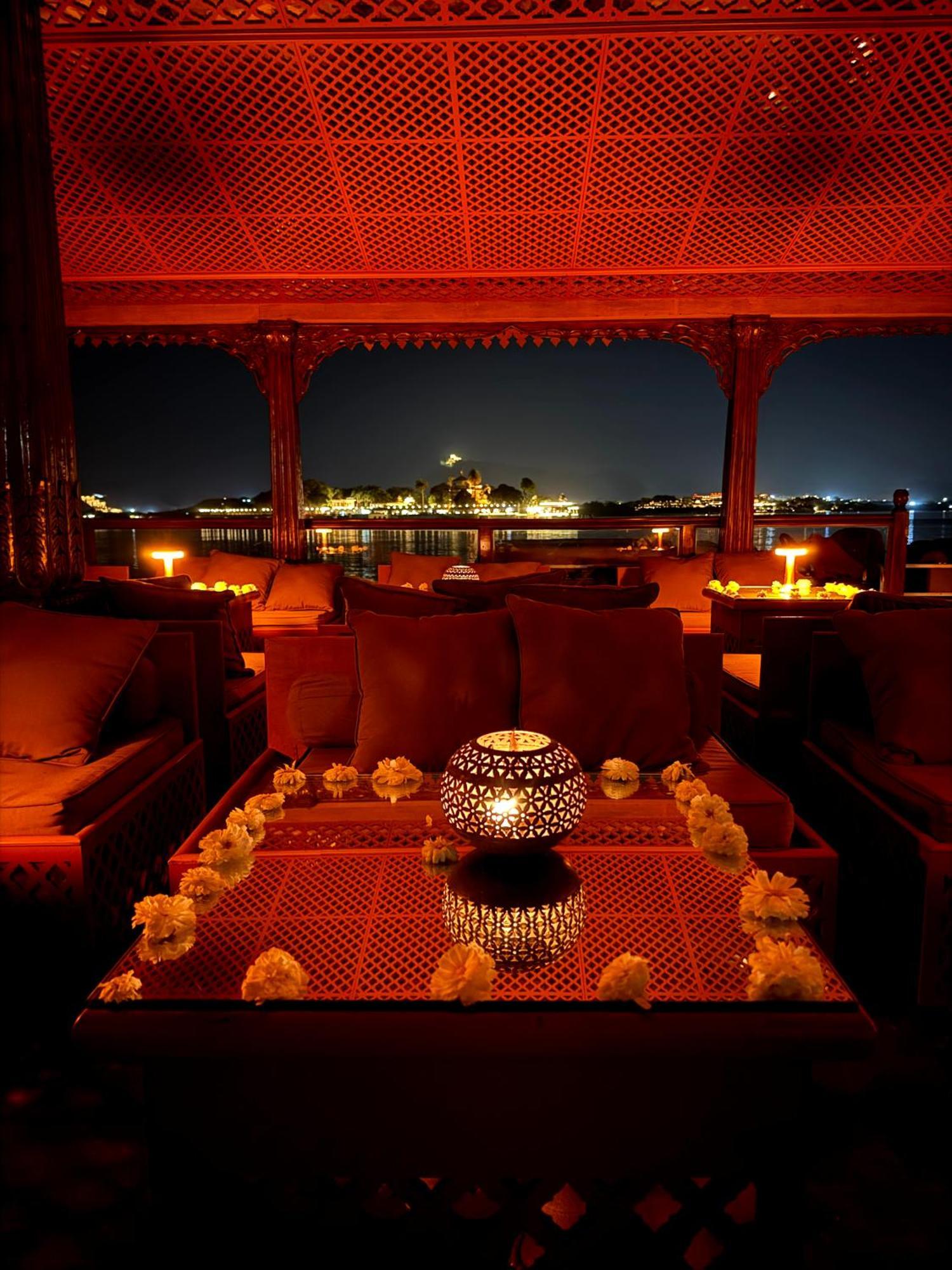 Udai Kothi Hotell Udaipur Exteriör bild